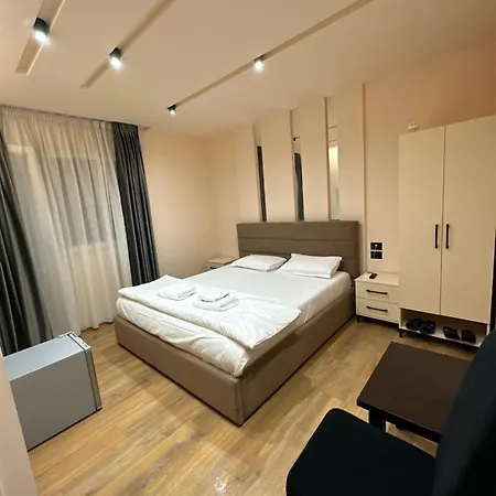 Hotel Light *