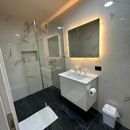 Hotel Light Tirana