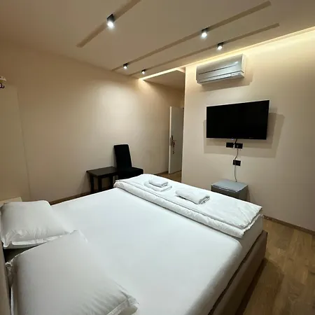 Light Hotel Tirana